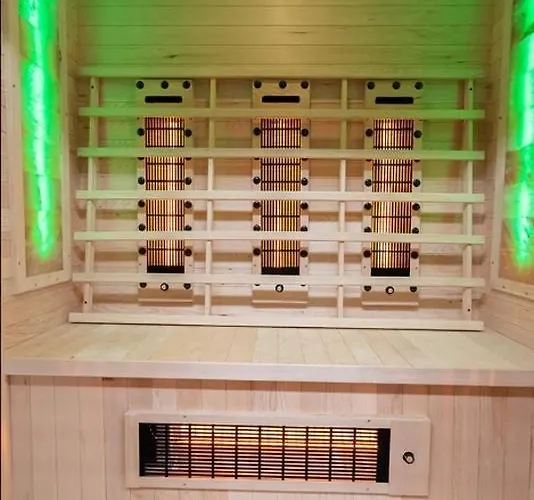 בית אירוח Mira Rent House